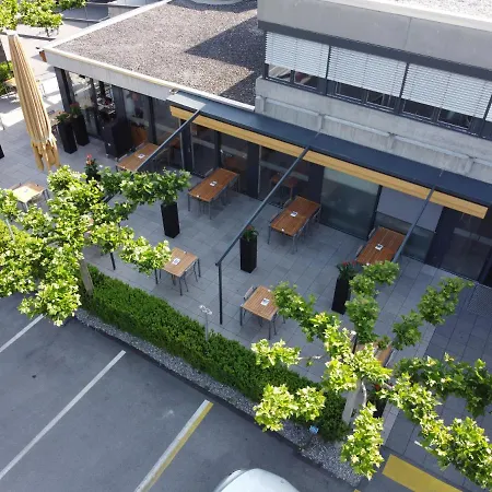 Hotel Sommerau 3*